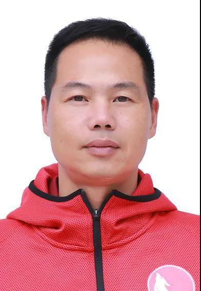 何伟文（中国足球教练）