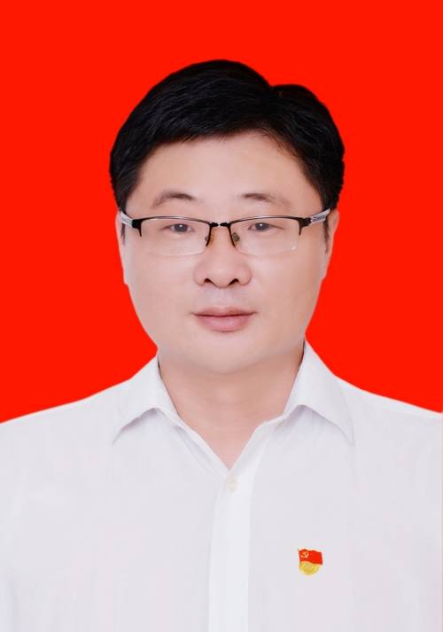 刘汉强（浙江省衢州市常山县机关事务保障中心党组成员、副主任）