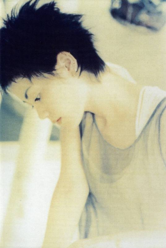 天与地（1994年王菲演唱的粤语歌曲）