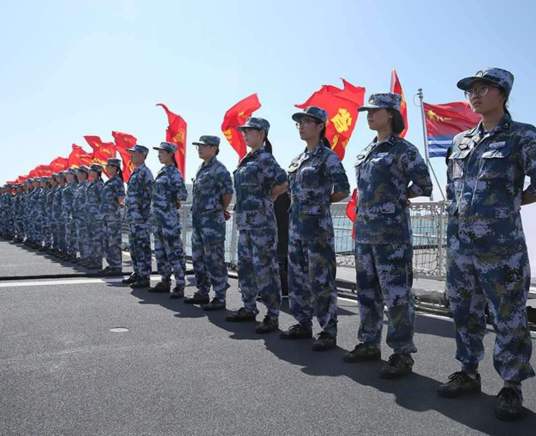 全国学生军事训练营