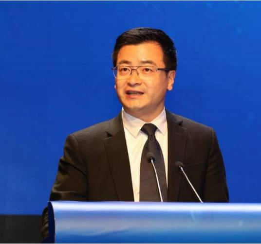 杨震宇（运达股份董事长，董事）