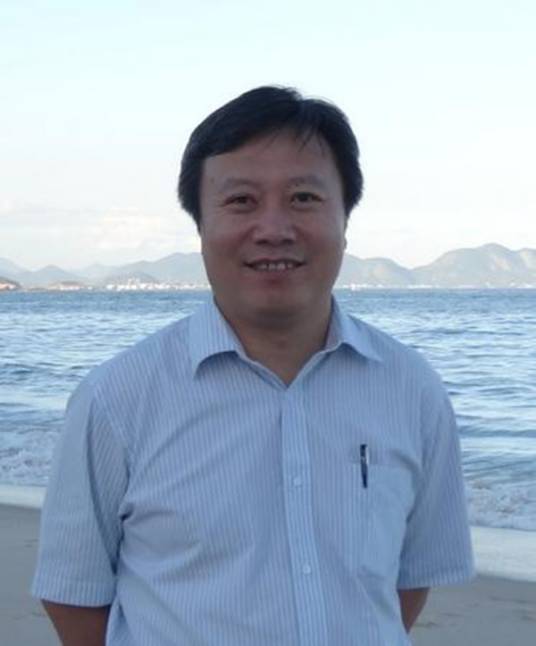 张华（杭州师范大学教授）