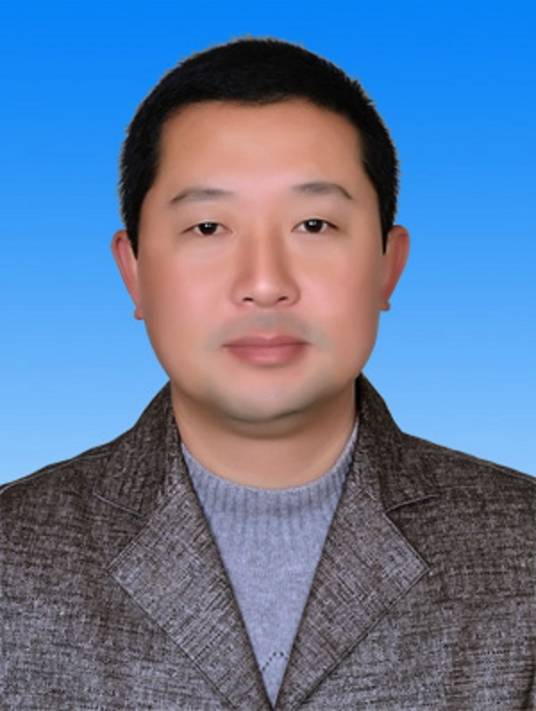 周大伟（云南省文山州马关县人民政府副处级干部）
