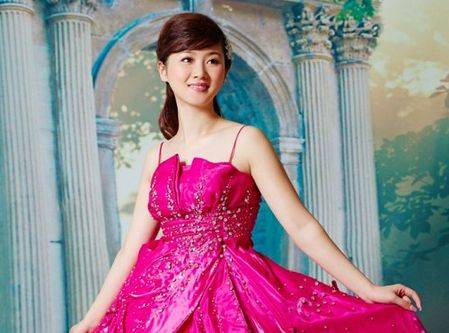 张琛（中国内地女歌手、中国人民解放军第二炮兵政治部文工团独唱演员）