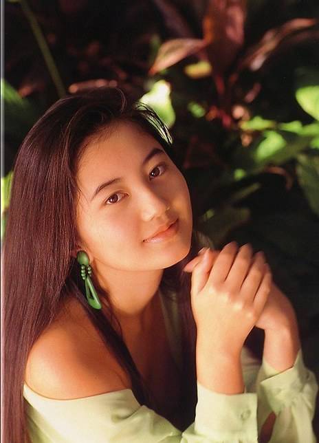 吉冈真由美