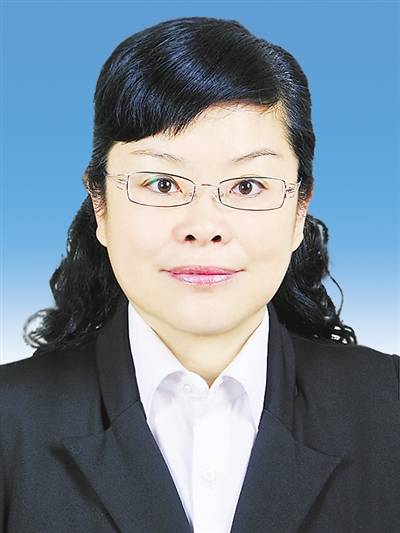 刘玉玲（新疆维吾尔自治区博州人大常委会副主任）
