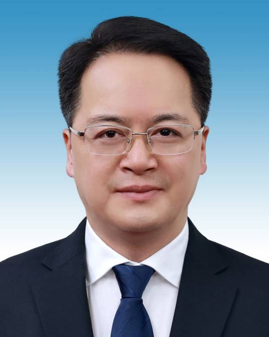 吴庆华（湖北省孝感市委副书记、市长）