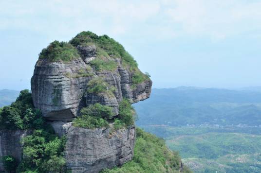 霍山（《山海经》中记载的一座山）