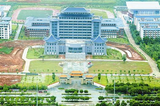 广西民族大学西校区图书馆