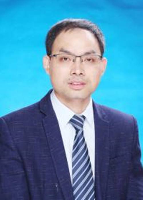 陈绍华（中南民族大学资源与环境学院副教授）