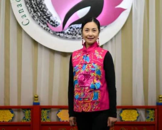 张燕燕（中国京剧女演员、加拿大中国戏曲艺术协会会长）
