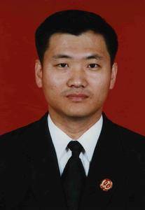 张亚坤（吉林省延边林区中级法院专职审判委员会委员、审判员）