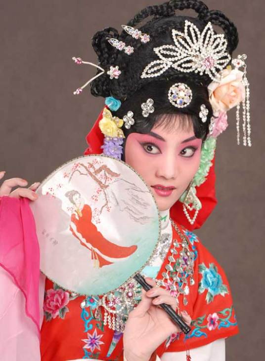 朱虹（北京京剧院青年演员）