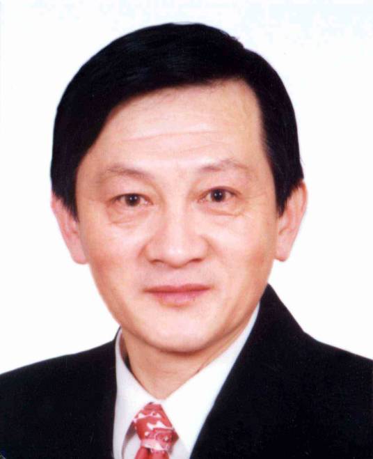 吴江（中央文史研究馆馆员、国家京剧院原院长）