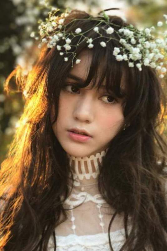 邓月平（中国香港女演员、模特）