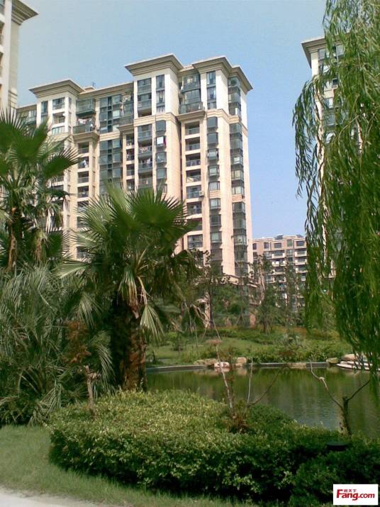 绿地崴廉公寓