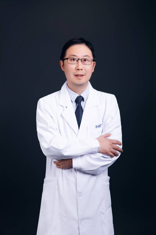 洪波（中国科学院合肥肿瘤医院肿瘤转化医学研究中心中心实验室主任、中国科学院合肥物质院健康所研究员）