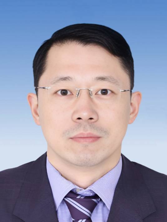 梁军（天津市政府副秘书长、机关党组成员，市政府办公厅副主任）