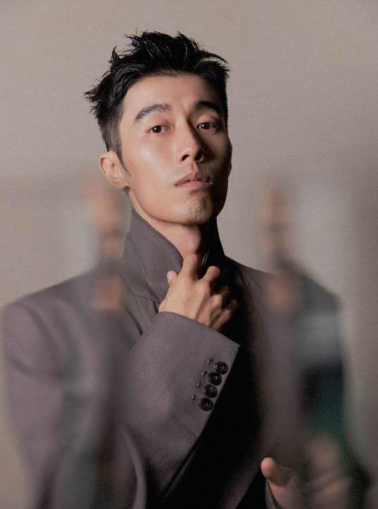 周游（中国内地影视男演员、平面模特）