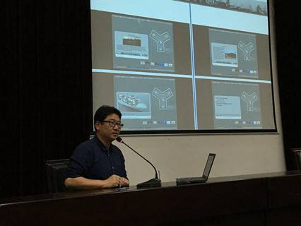 张建龙（同济大学建筑与城市规划学院建筑系教授）