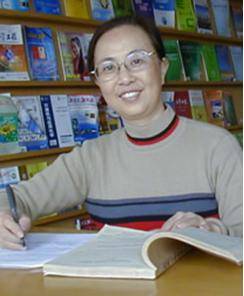 张海丽（湖北师范学院化学与环境工程学院教授）