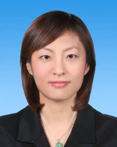 李昕（北京市政协常委，民进中央委员、北京市委会副主委，北京市人民政府参事室主任）