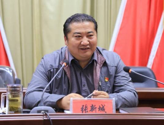 张新城（新疆生产建设兵团第八师142团党委书记、政委）