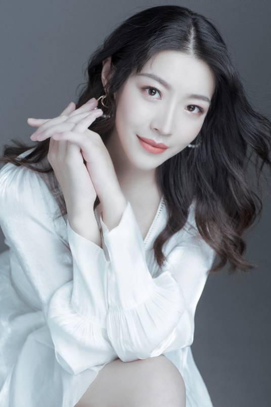 李盼（中国影视女演员）