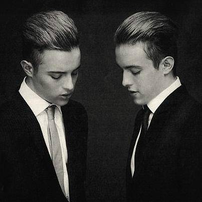 Give It Up（Jedward《young love》单曲）