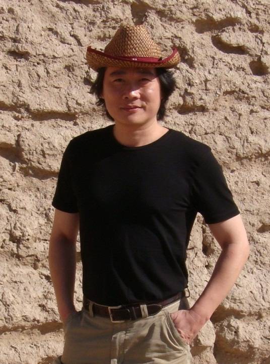 卢志强（当代画家）