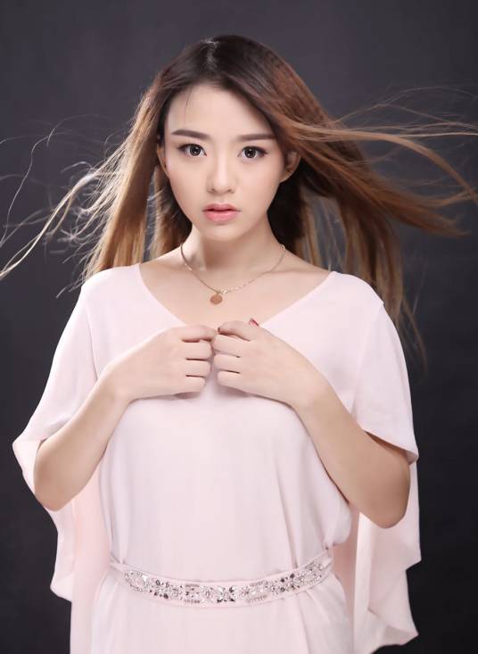 王艺霖（中国大陆女歌手演员）