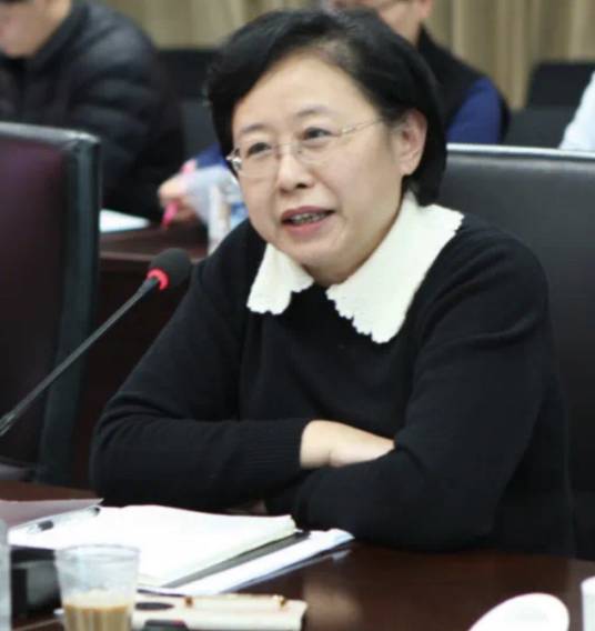 张玲（福建省冶金（控股）有限责任公司原党委副书记、董事、总经理）