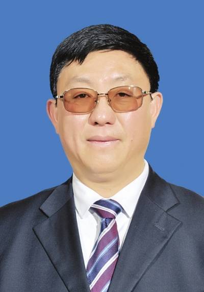 王明辉（四川省阿坝州政协副主席）