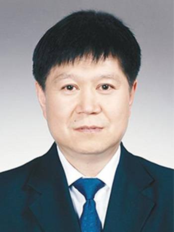 李宝纯（沈鼓集团党委副书记、工会主席）