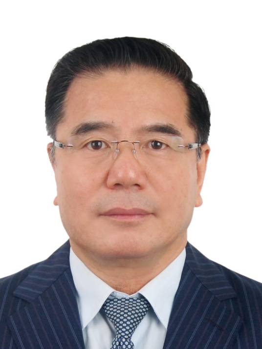 张季（十三届全国政协社会和法制委员会副主任，中共中央政策研究室原副主任）