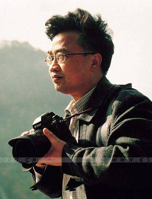 文林（恩施土家族苗族自治州摄影家协会主席）