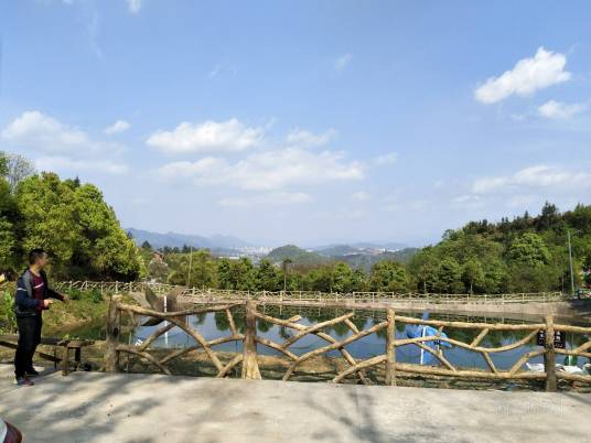 青峰寨生态旅游风景区