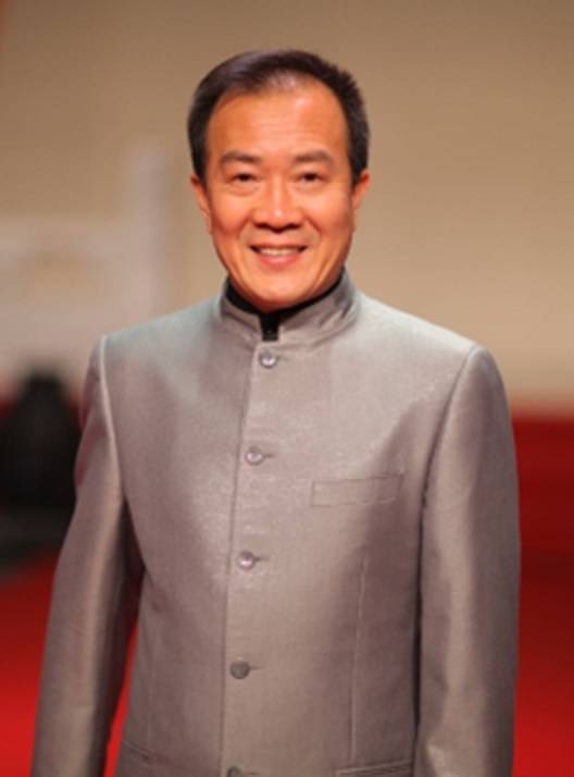 戴志诚（中国广播艺术团相声演员，国家一级演员）