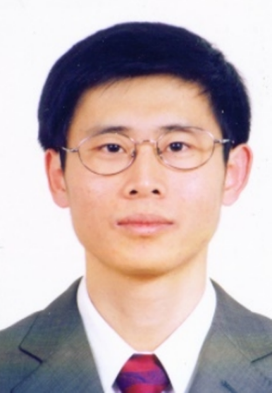 陈瑞（中南财经政法大学副教授）