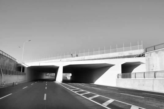 海航路（中国辽宁省葫芦岛市境内城市主干路）