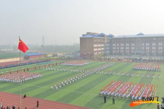 河北省新乐市实验小学