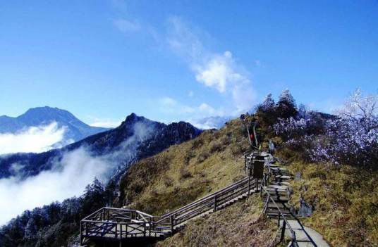 西岭雪山风景名胜区