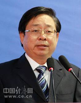 张杰（天津市人大常委会原副秘书长）