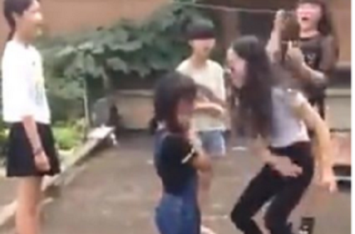 6·22永新围殴女生事件