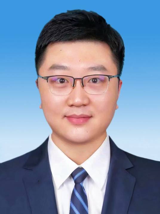 王川（第十四届全国人大代表，山东省财金健康产业集团有限公司董事长助理）