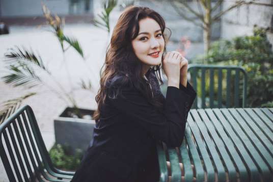 丫丫（《花儿朵朵》主持人郭小丫）