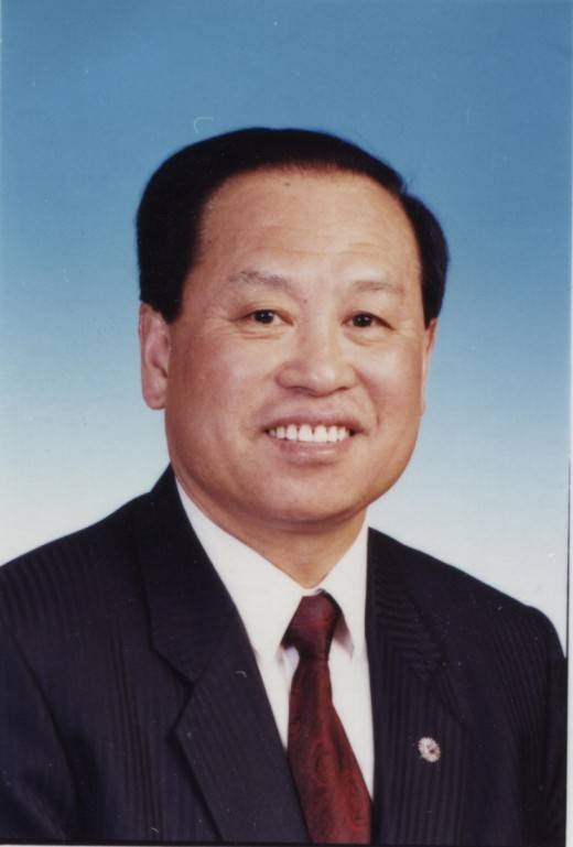 孙同川（原四川省重庆市委书记）