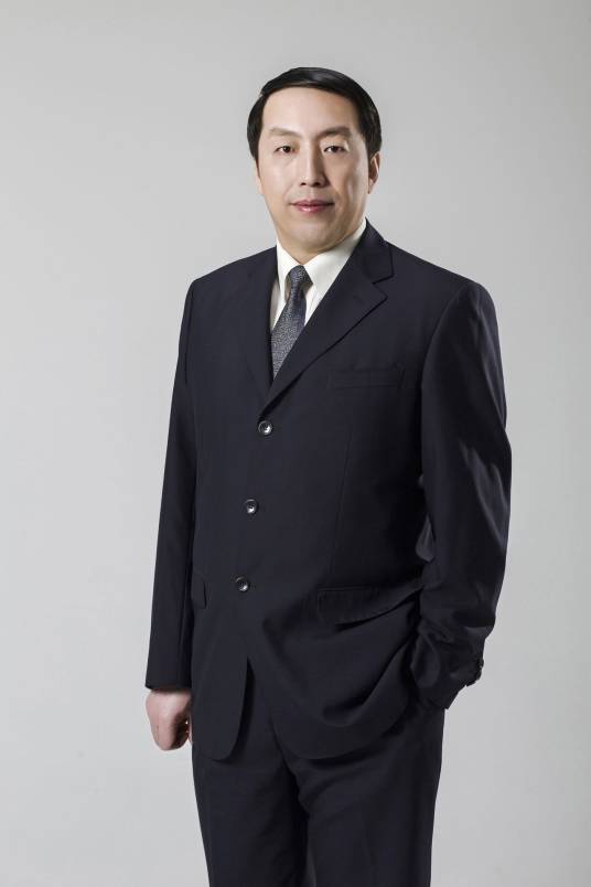 金鸿（美容医师）