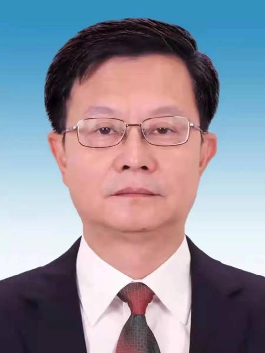 庄稼汉（福建省人大常委会副主任、党组副书记，省总工会主席）