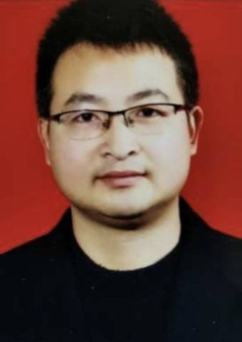 周华健（南平市光泽县委常委，新疆昌吉州木垒县委副书记、福建省援疆前方指挥部南平分指挥部指挥长）